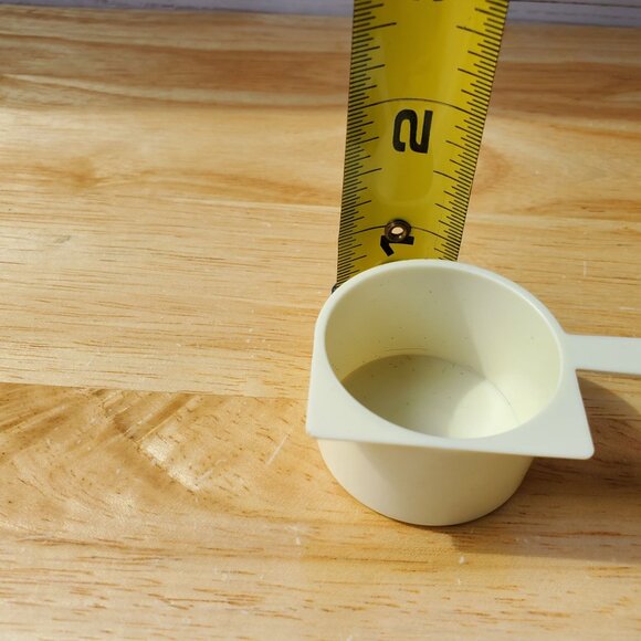 Vintage Tupperware Party Hostess Game Gifts Coffee Scoop, Pink Tea Strainer 1991 - Picture 4 of 5